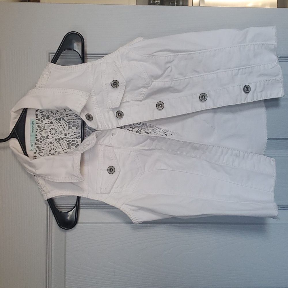 Size small jacket.